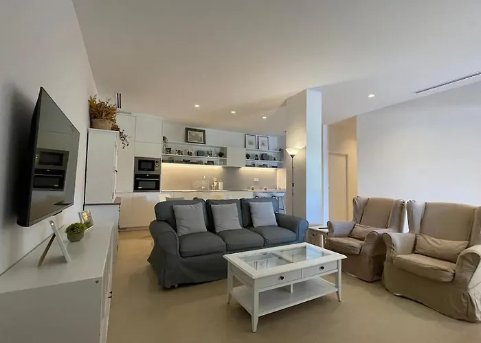 Appartement Con Jardin Y Piscina En